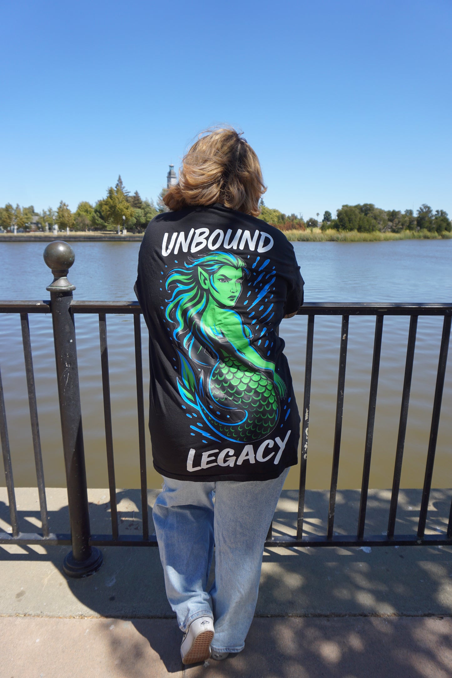 Siren's Gaze Tee